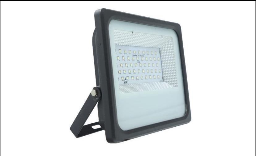 “100W Ultra Bright LED Flood Light – Powerful, Durable & Energy Efficient”